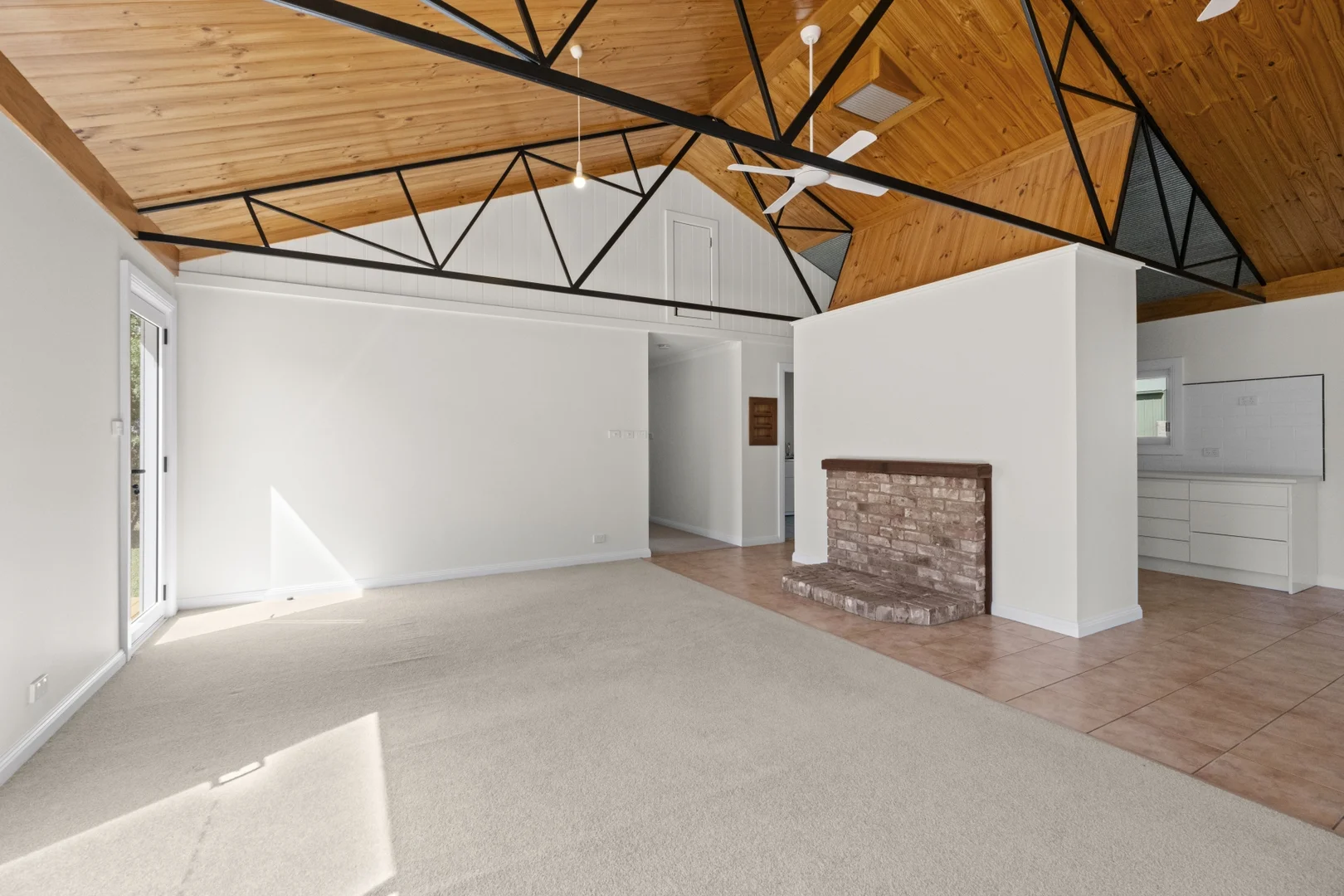 Additional image 4 of 1 Simms Lane, Parkesbourne NSW 2580