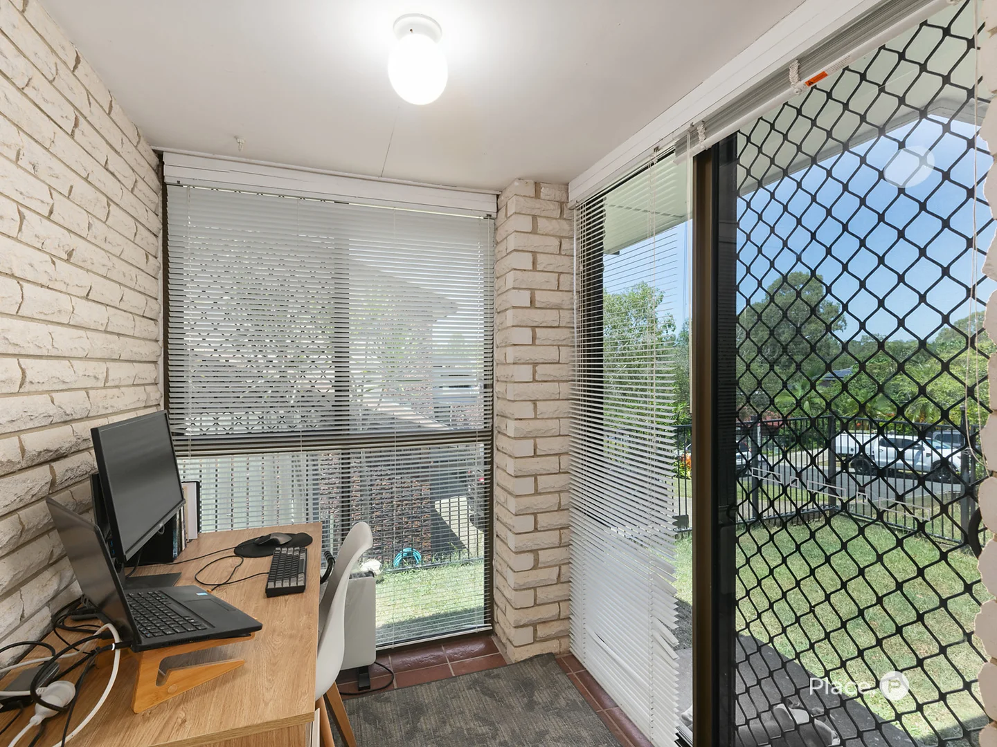 Additional image 12 of 32 Firthshire Street, Mansfield QLD 4122