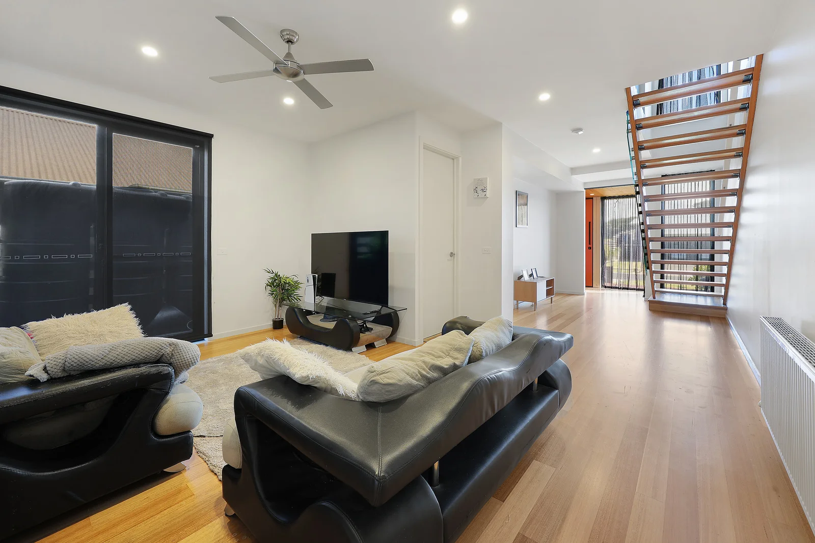 Additional image 4 of 2/5 Martin Laurence Place, Port Fairy VIC 3284