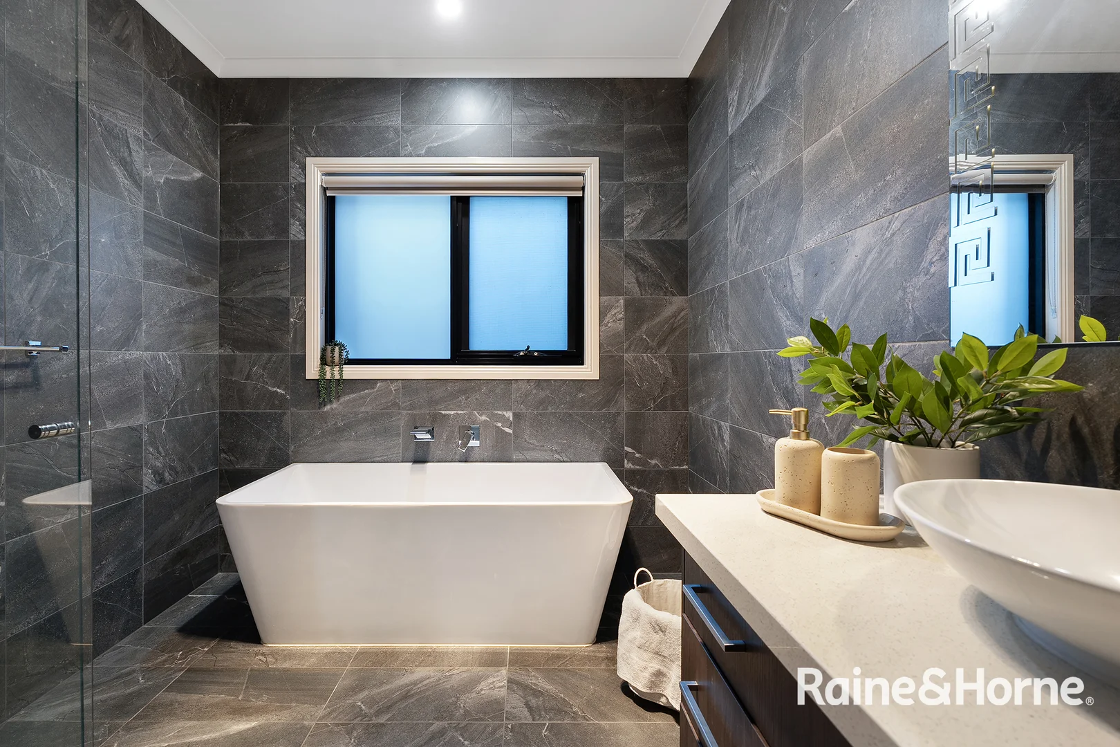 Additional image 12 of 32 Plymouth Boulevard, Clyde North VIC 3978