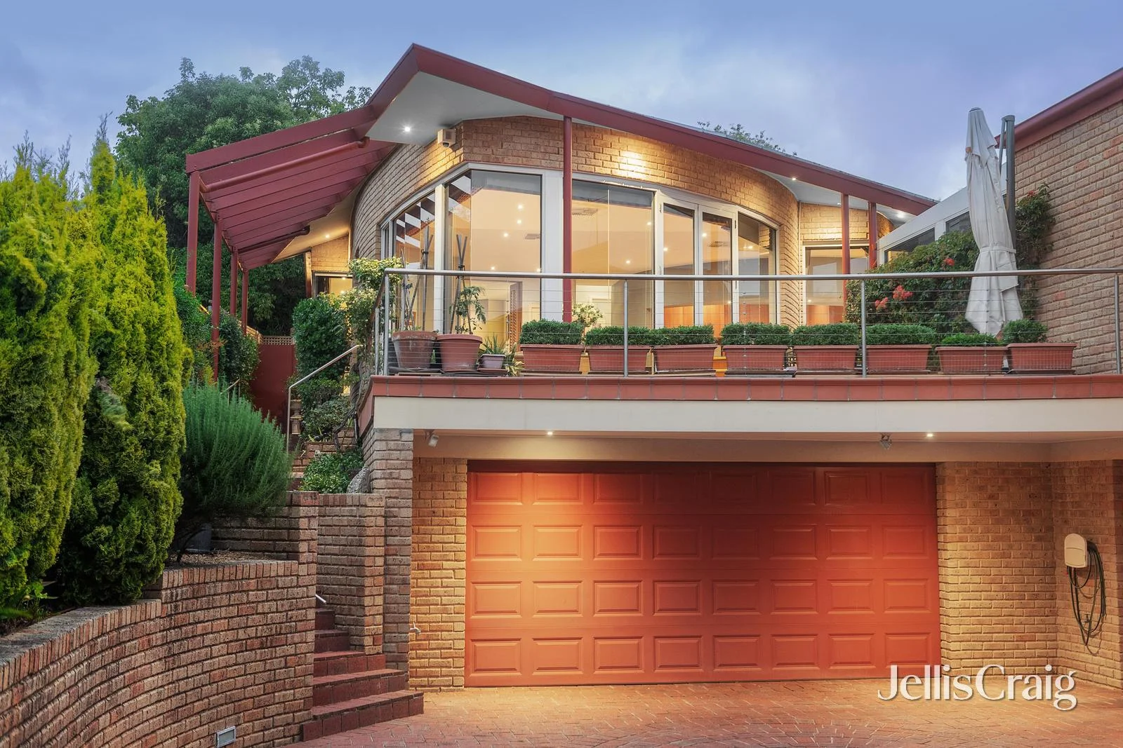 2/16 Lesley Street, Camberwell VIC 3124