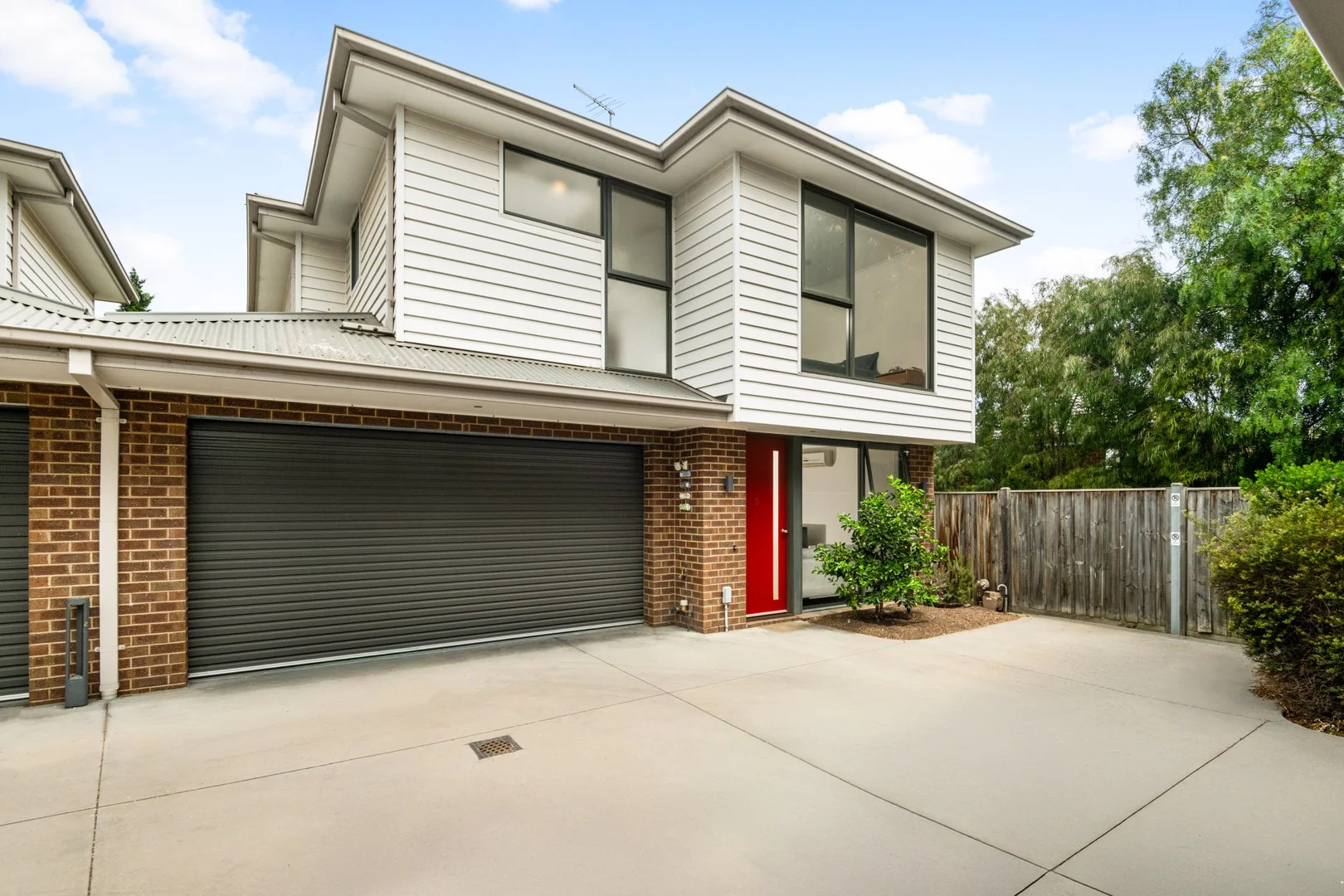 3/23-25 Seabeach Parade, North Shore VIC 3214