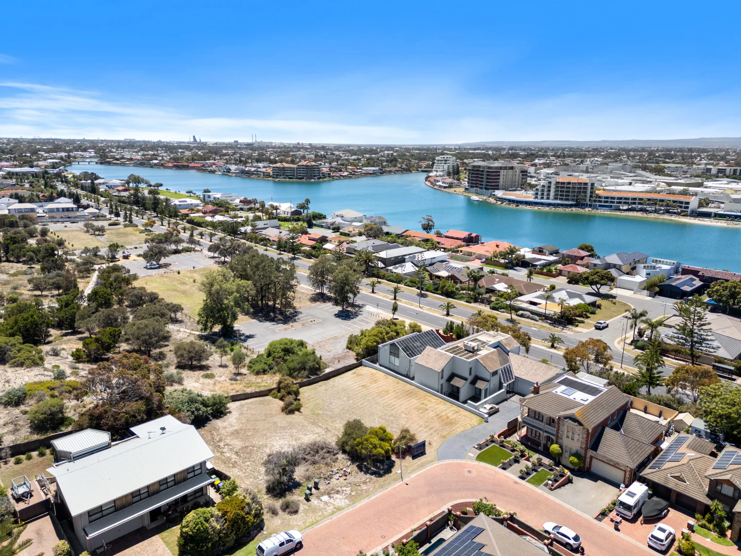 Additional image 5 of 43 Tennyson Heights Court, Tennyson SA 5022