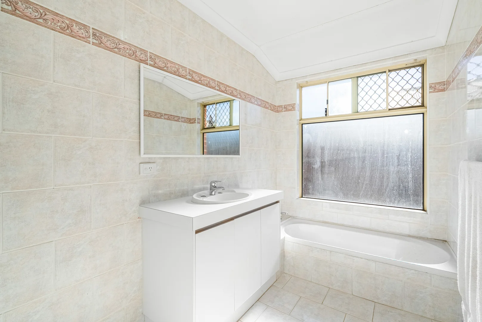 Additional image 26 of 3 Maplewood Green, Ellenbrook WA 6069