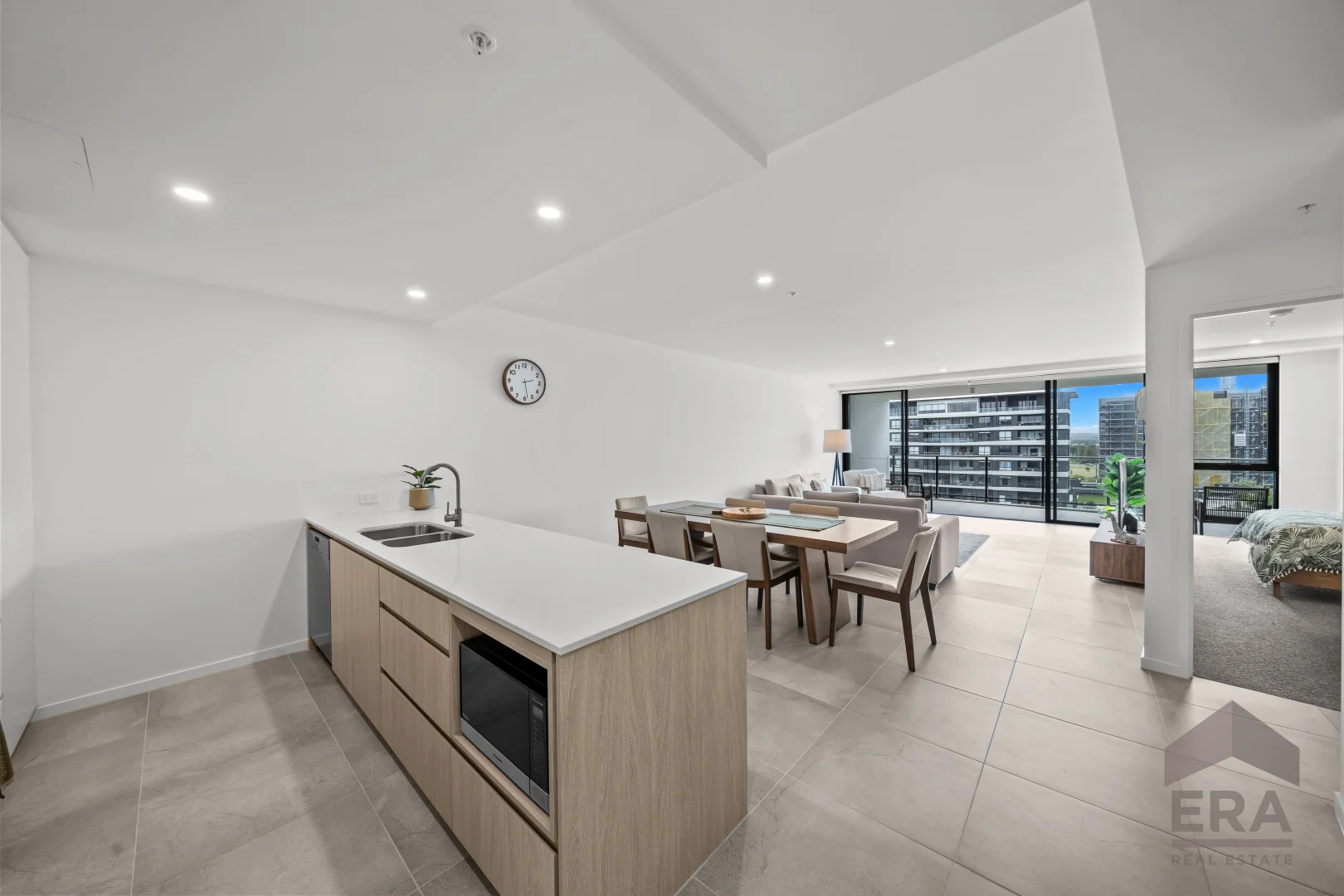 Additional image 14 of 1604/6 Sickle Avenue, Hope Island QLD 4212