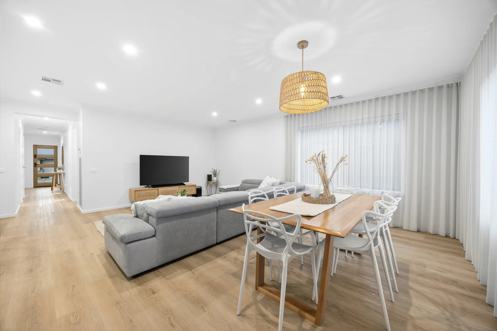 Additional image 9 of 75 Sunlight Circuit, Lara VIC 3212