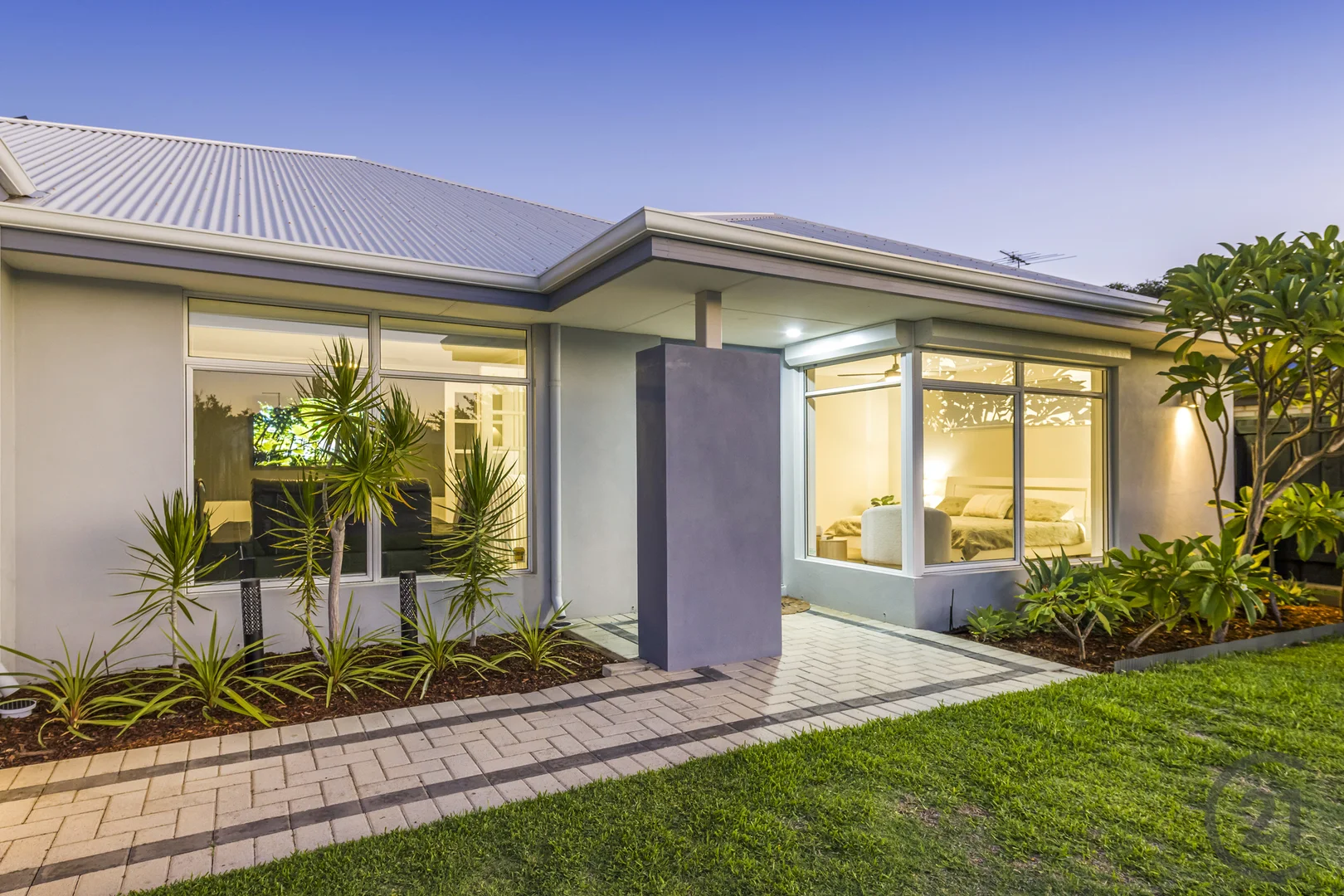 Additional image 4 of 247 Peelwood Parade, Halls Head WA 6210