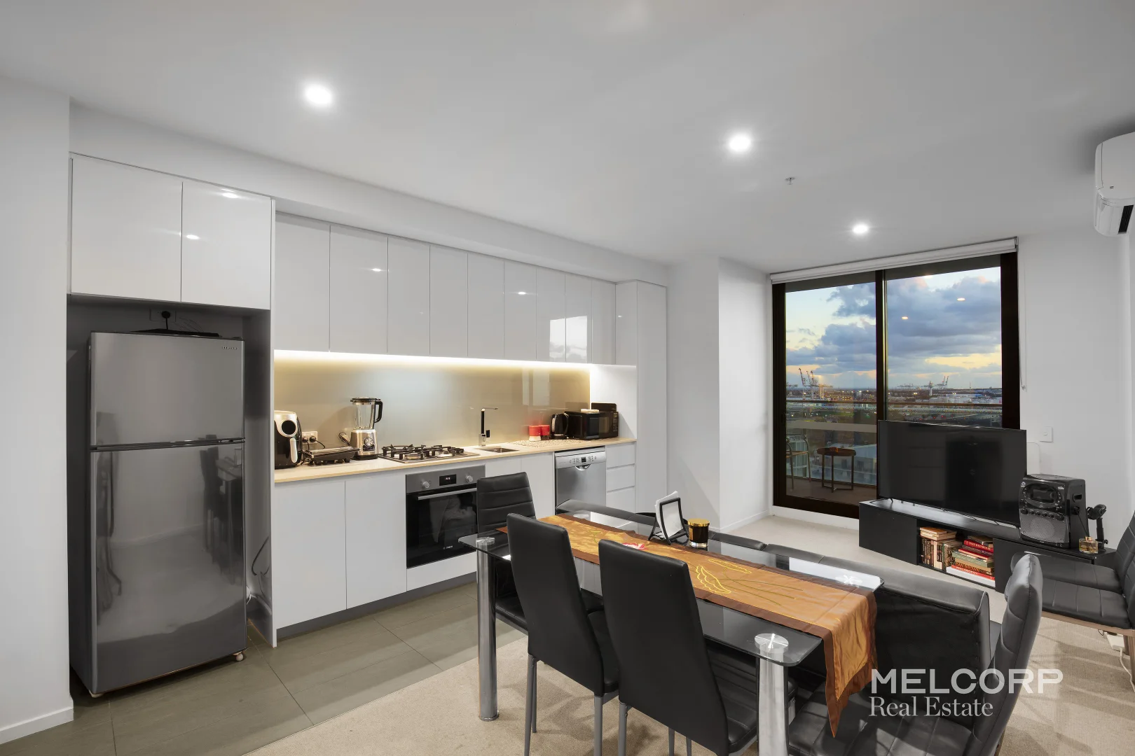 Additional image 2 of 907E/6 Tannery Walk, Footscray VIC 3011