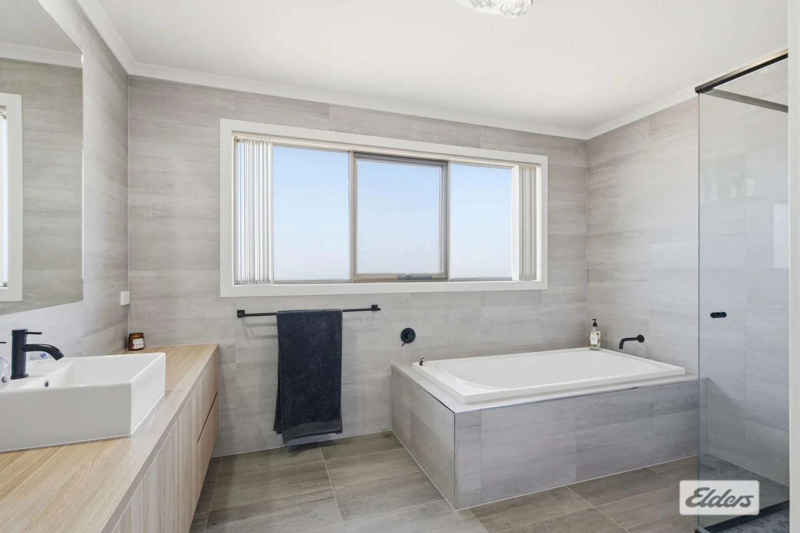 Additional image 15 of 9-10 Olive Court, Miandetta TAS 7310