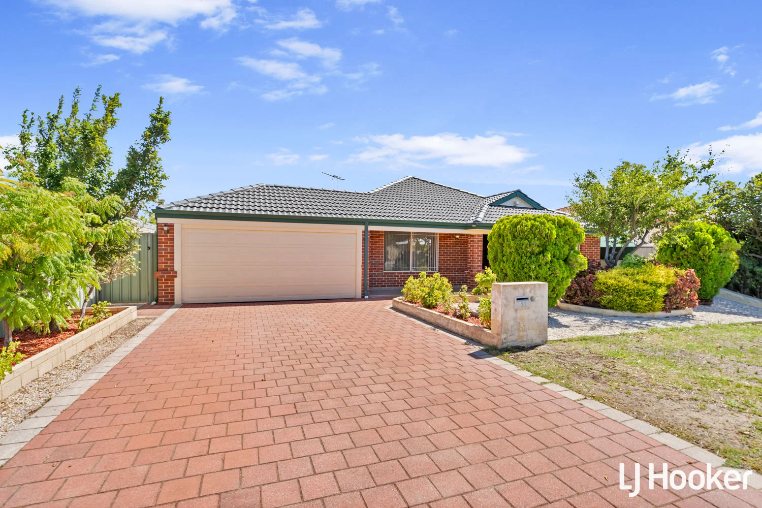 Additional image 2 of 31 Sheffield Road, Wattle Grove WA 6107