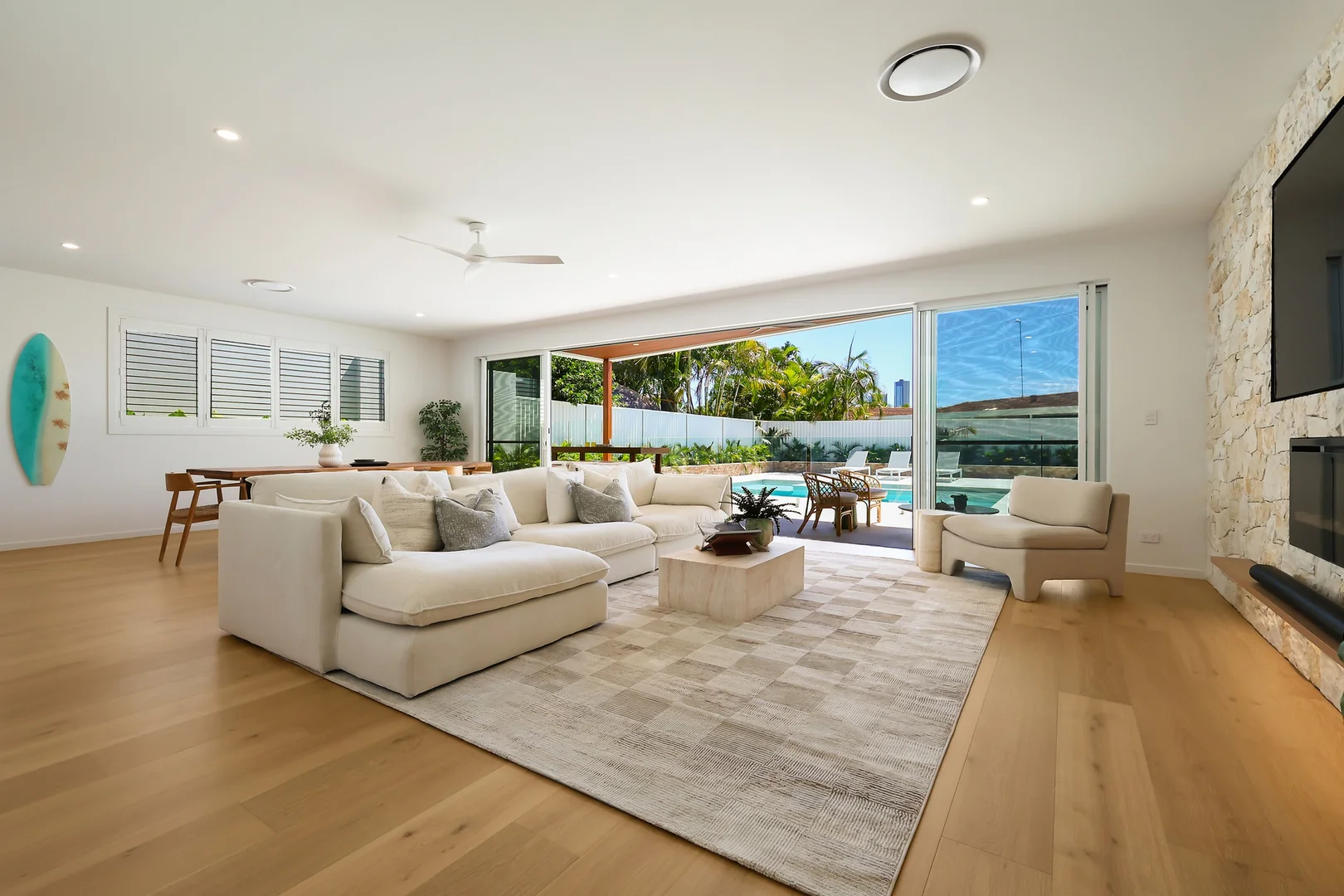 Additional image 8 of 290 Rio Vista Boulevard, Mermaid Waters QLD 4218