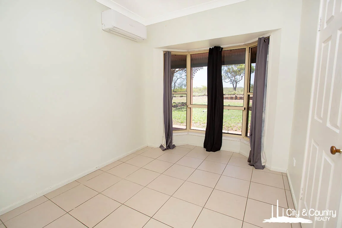 Additional image 13 of 5 Vaiente Parade, Mount Isa QLD 4825