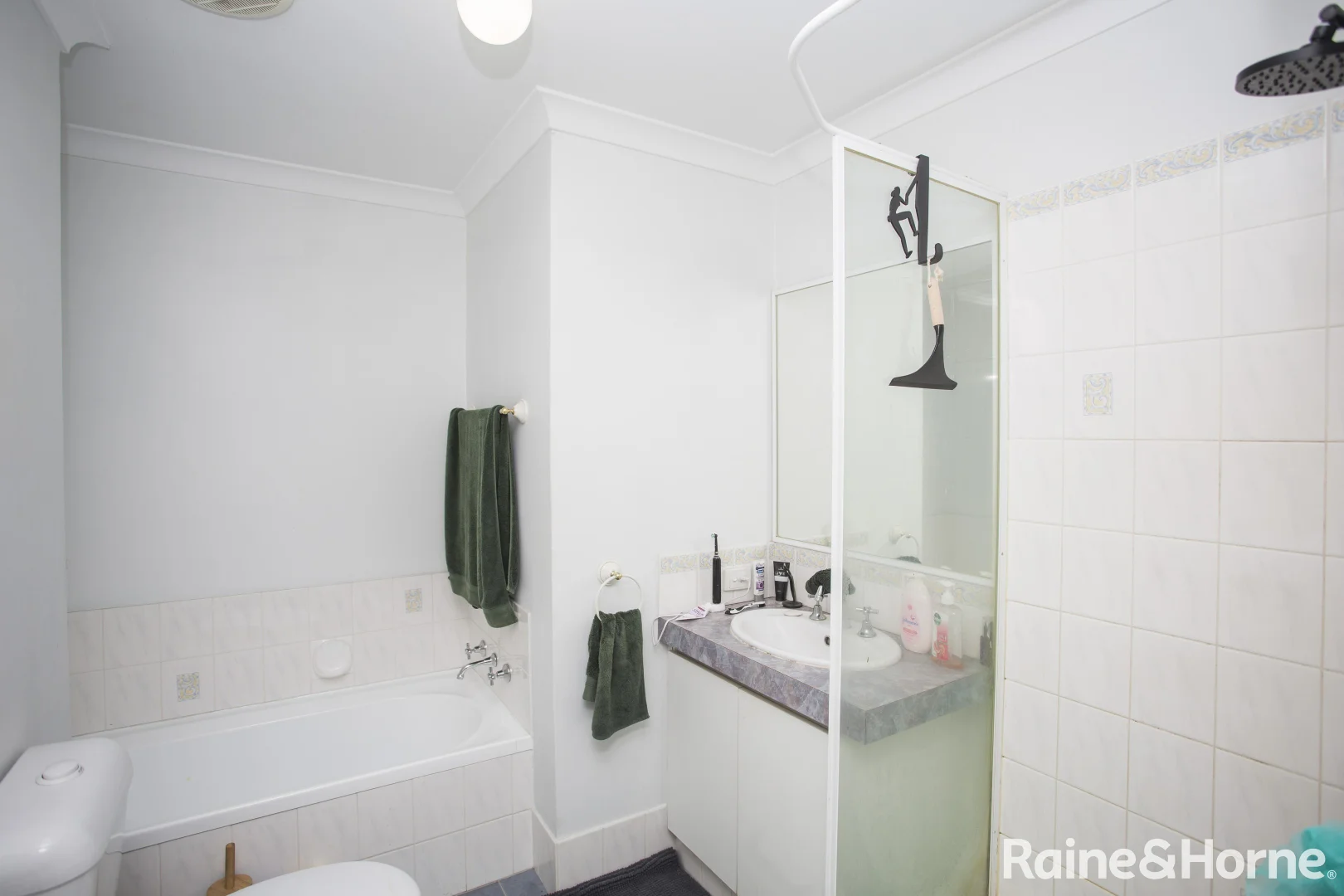 Additional image 6 of 6/32 HOLMESDALE ROAD, Woodbridge WA 6056
