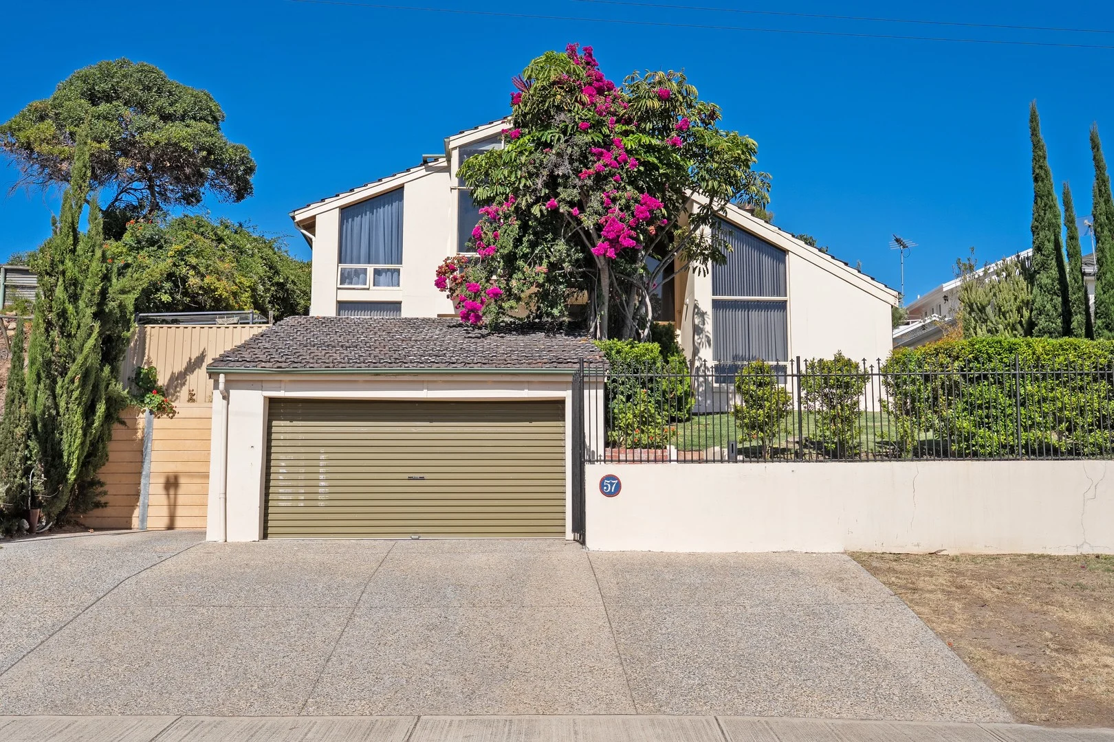 57 Military Road, Tennyson SA 5022