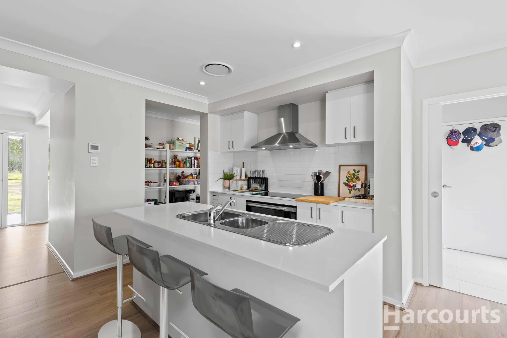 Additional image 15 of 325 Pacific Haven Drive, Pacific Haven QLD 4659