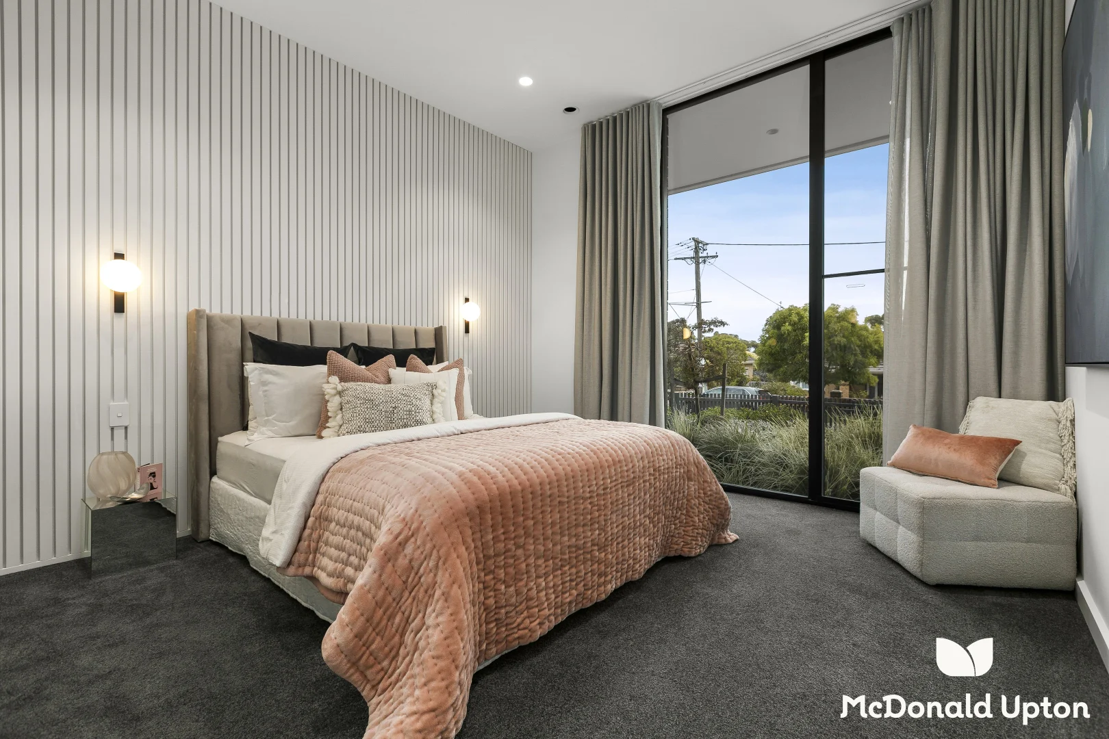 Additional image 17 of 14 Merchiston Grove, Strathmore VIC 3041