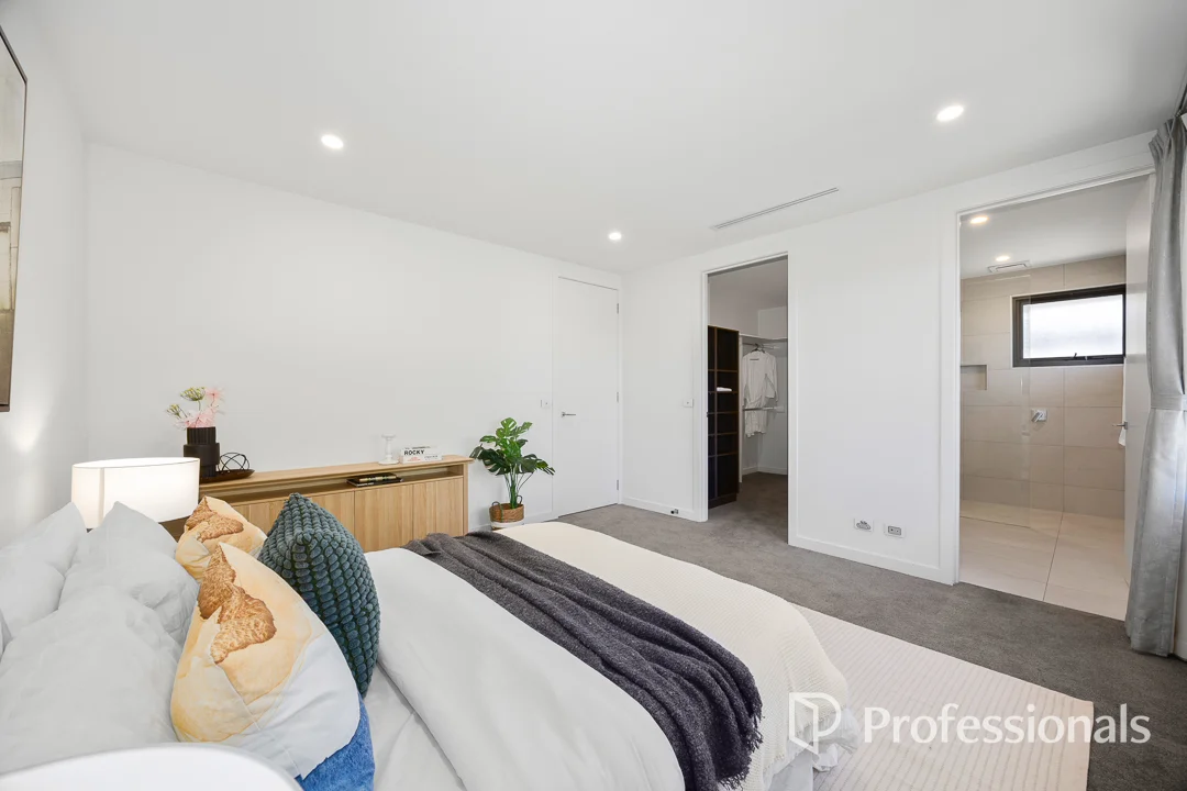 Additional image 11 of 2/2A Maling Road, Canterbury VIC 3126