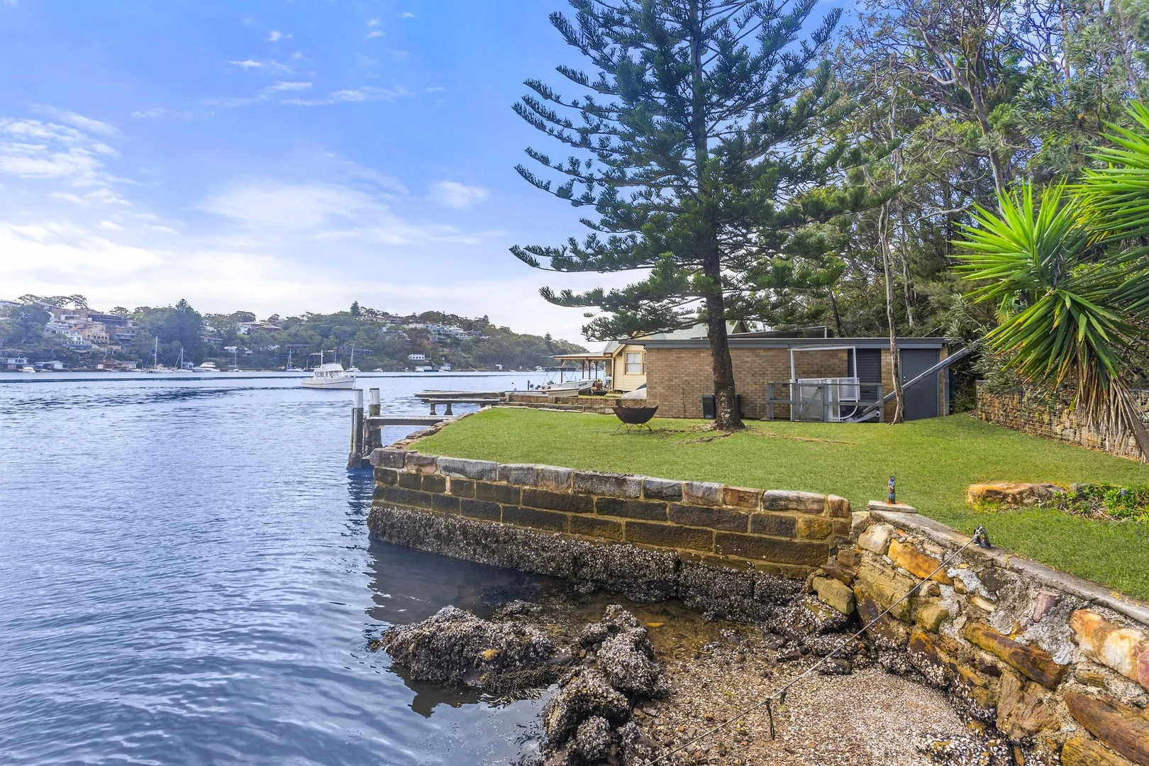 210 Omicron Rd, Cameron Corner QLD 4492