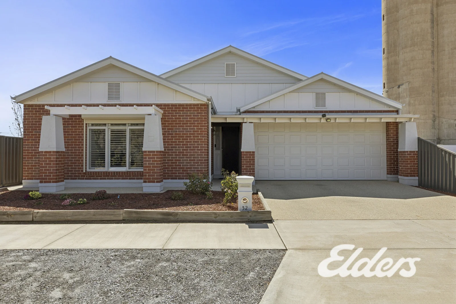 32 Sharp Street, Yarrawonga VIC 3730