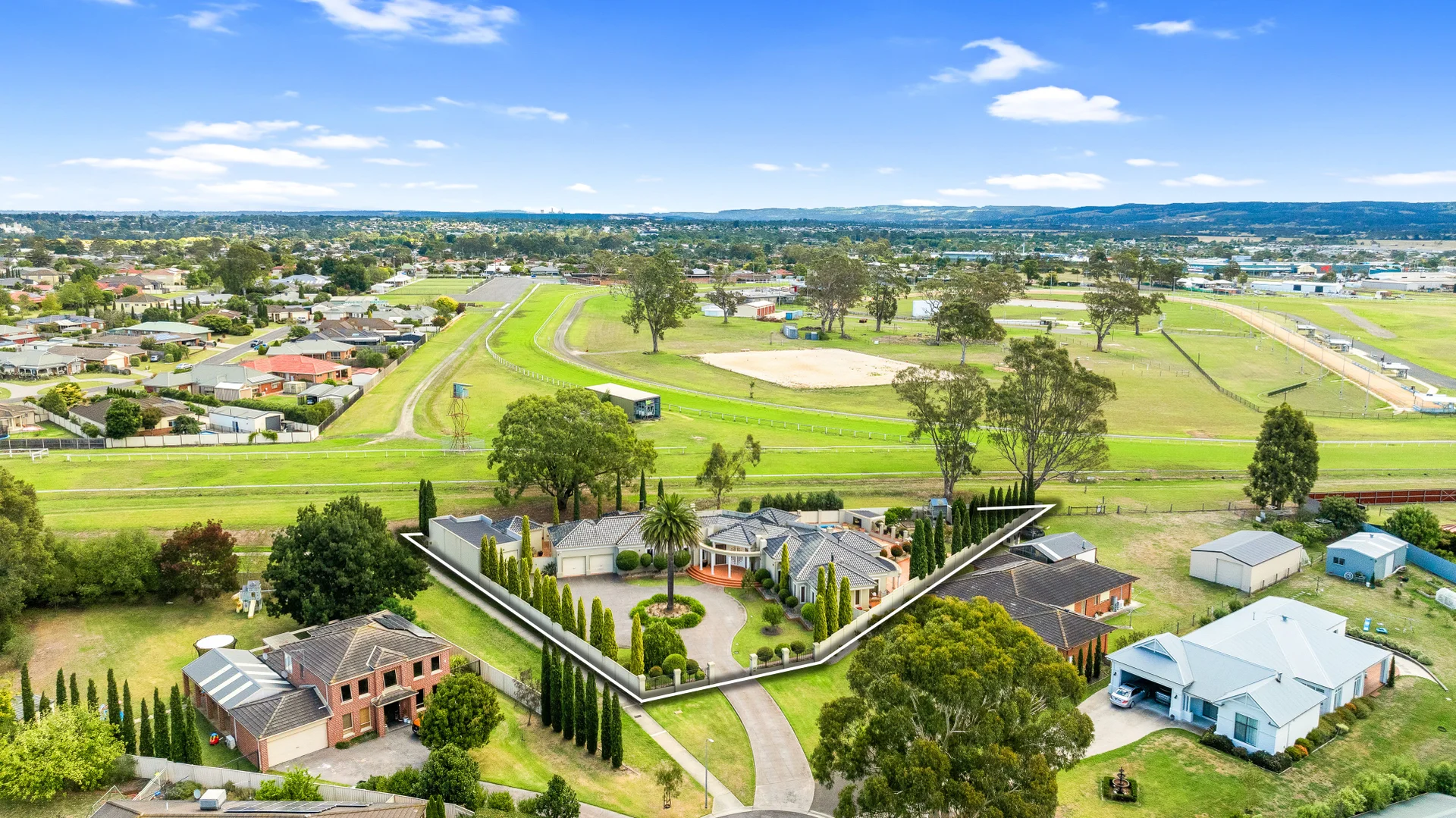 Additional image 20 of 3 Winston Court, Traralgon VIC 3844