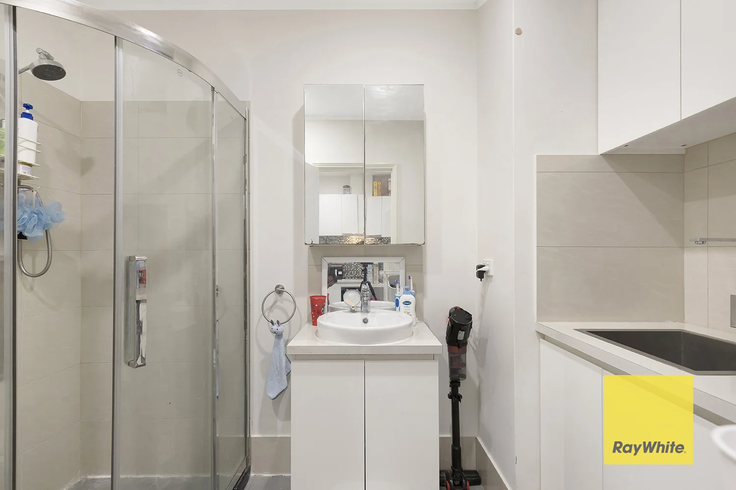 Additional image 8 of 2/43 Yale Road, Thornlie WA 6108