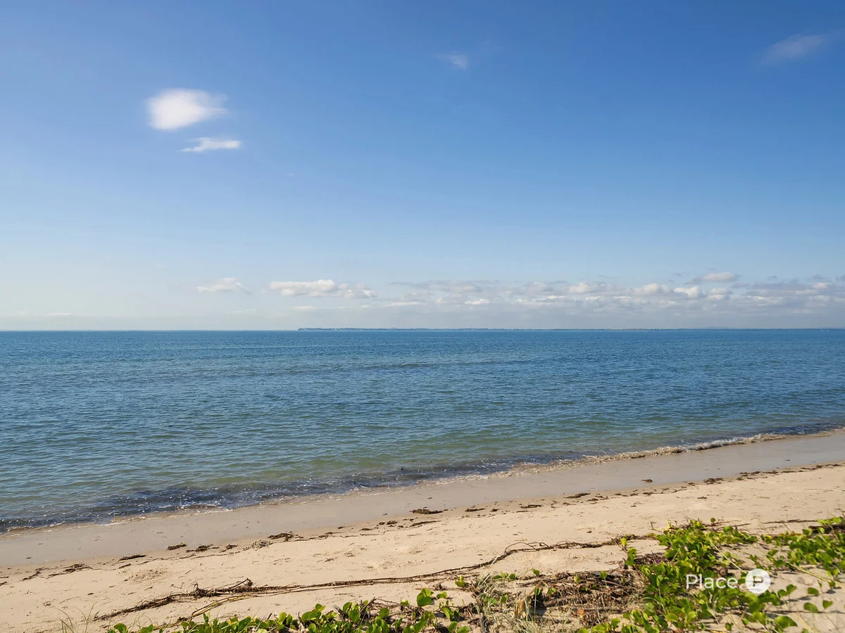 Additional image 34 of 42 Bayside Drive, Beachmere QLD 4510