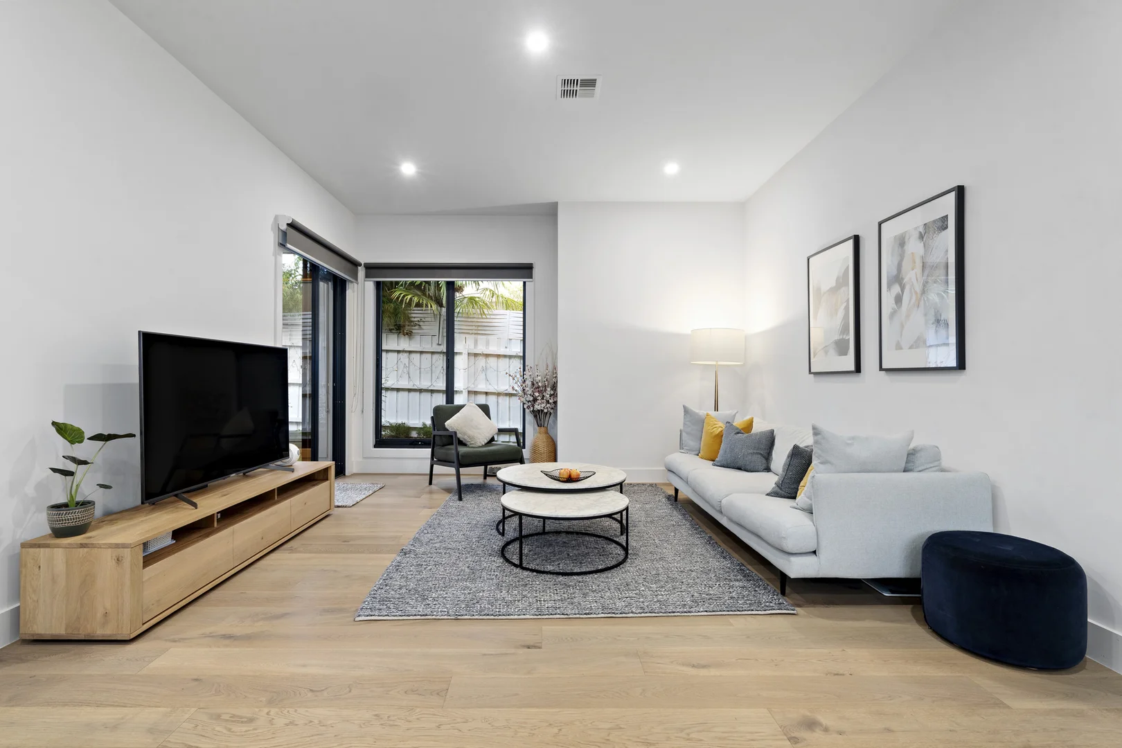 Additional image 2 of 1/4 Garden Road, Camberwell VIC 3124