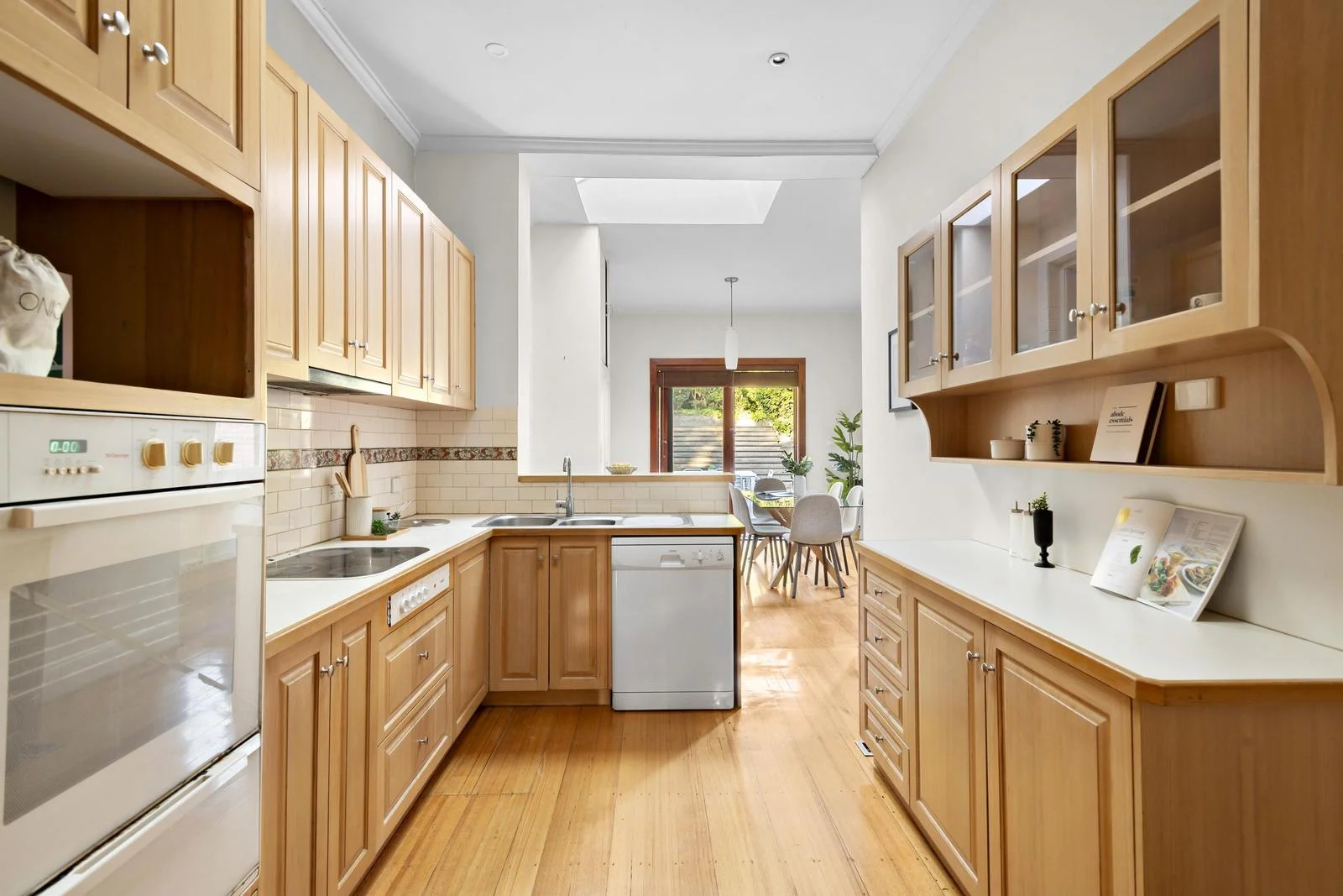 Additional image 5 of 34 McArthur Road, Ivanhoe East VIC 3079