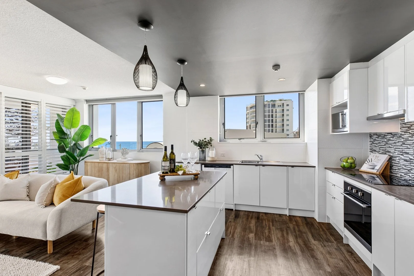 Additional image 4 of 8/125 Mooloolaba Esplanade, Mooloolaba QLD 4557