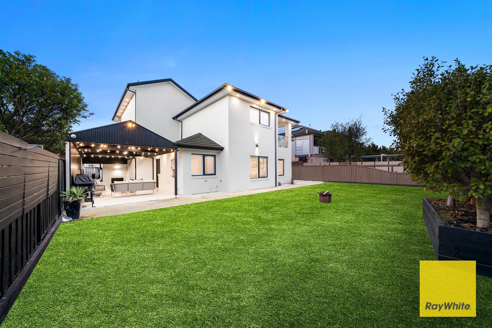 Additional image 32 of 33 Tournament Drive, Sanctuary Lakes VIC 3030