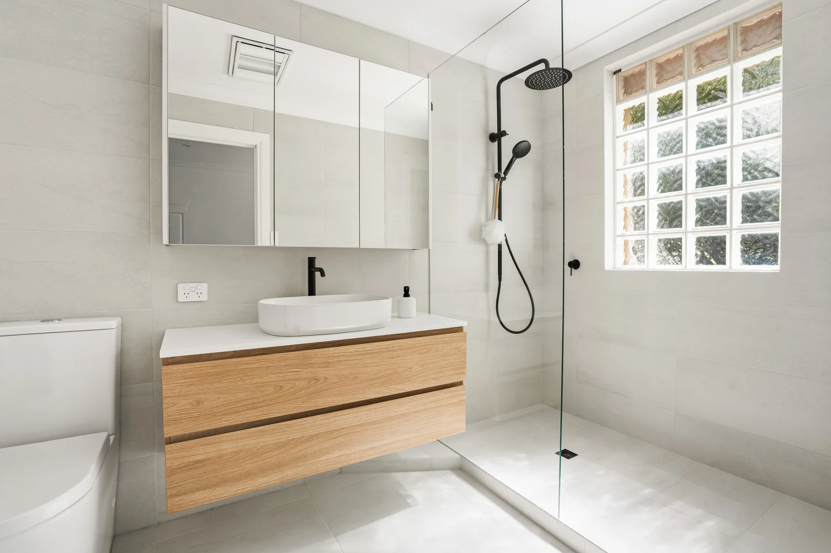 Additional image 8 of 2/61 Bay View Terrace, Claremont WA 6010