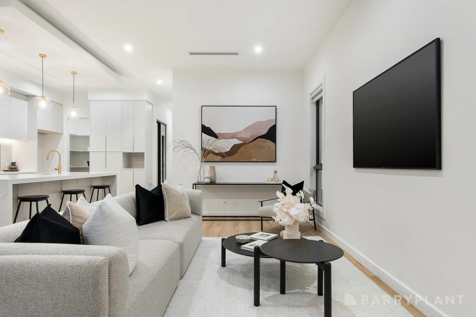 Additional image 4 of 14A Morris Road, Croydon VIC 3136