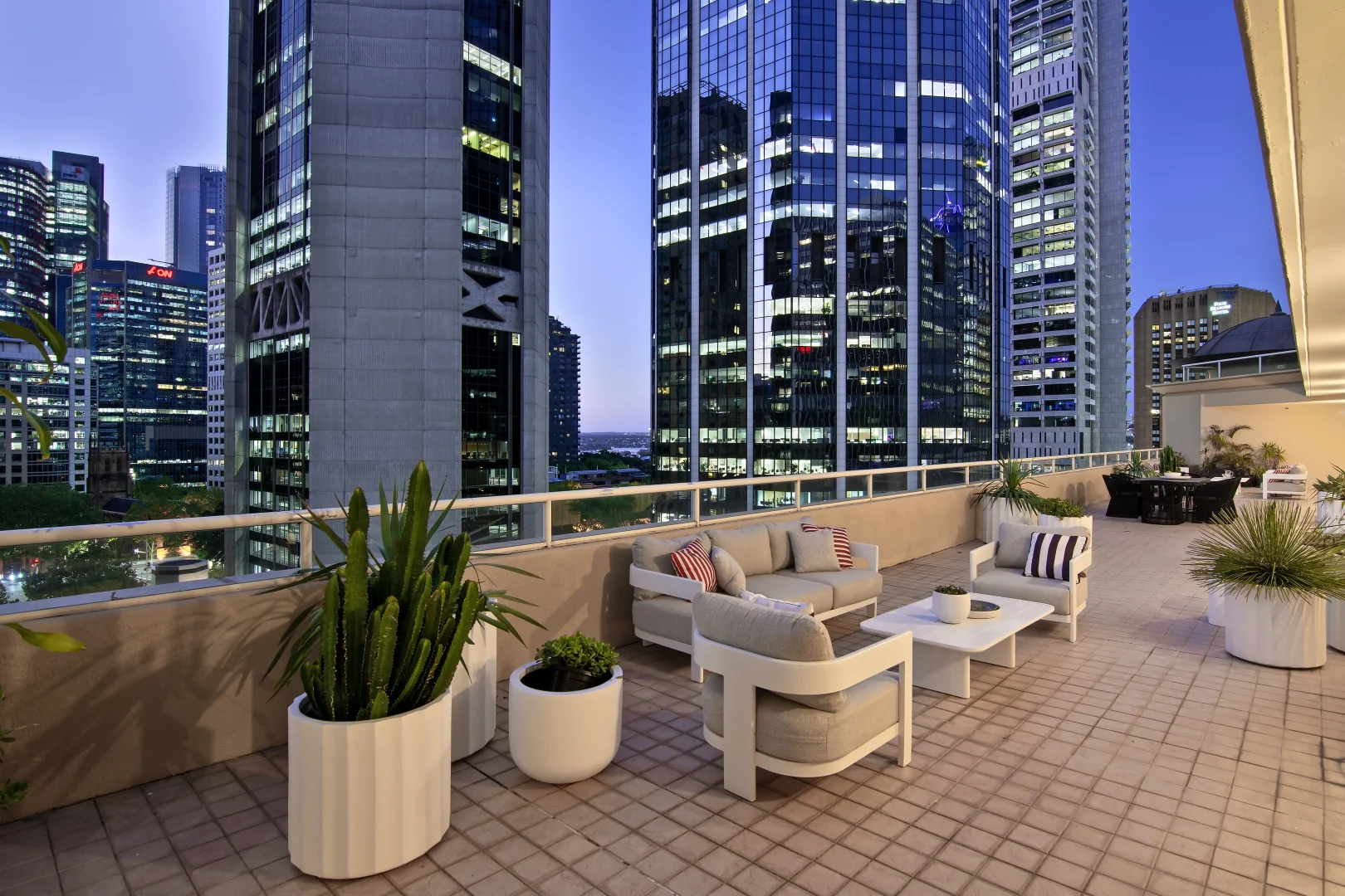 Additional image 2 of 1502/2 Bond Street, Sydney NSW 2000