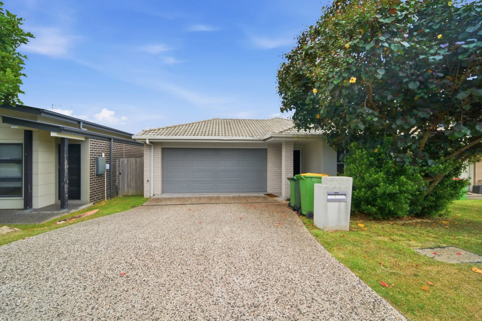 6 Saint Andrews Drive, Leichhardt QLD 4305