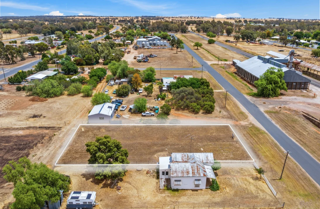 Additional image 2 of 68 Osborne Street, Lockhart NSW 2656