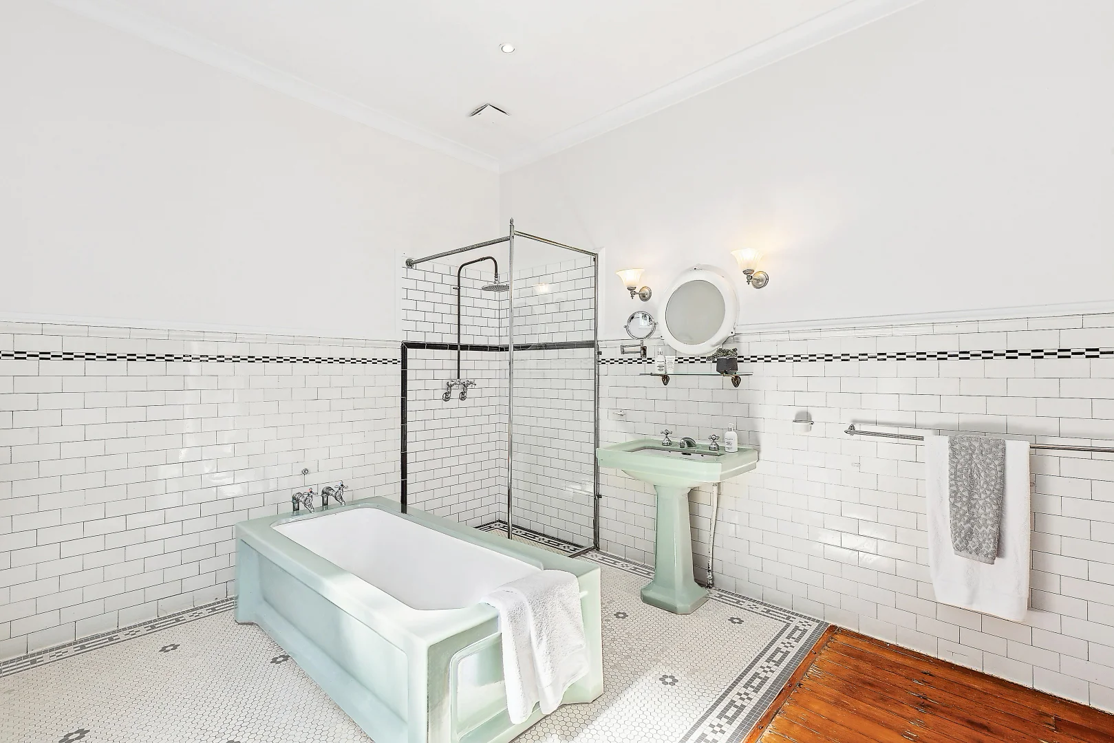 Additional image 18 of 1 Shirley Road, Wollstonecraft NSW 2065