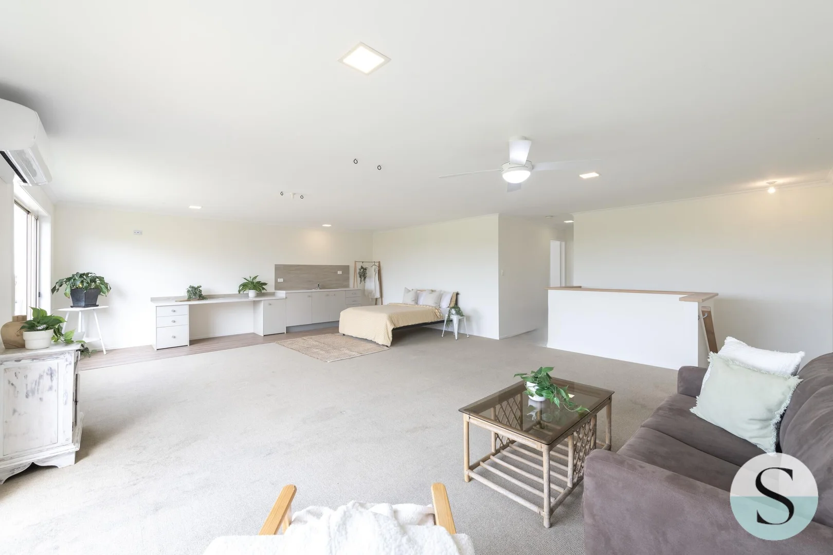 Additional image 32 of 10 Driftwood Close, Caves Beach NSW 2281