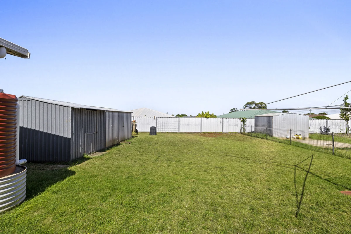 Additional image 9 of 22 Smithfield Street, Harristown QLD 4350