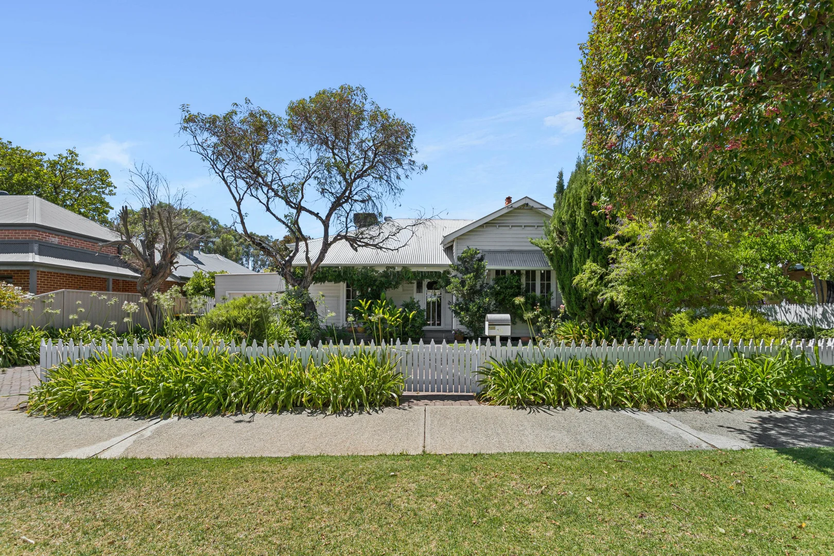 Additional image 2 of 10 Holmesdale Road, Woodbridge WA 6056
