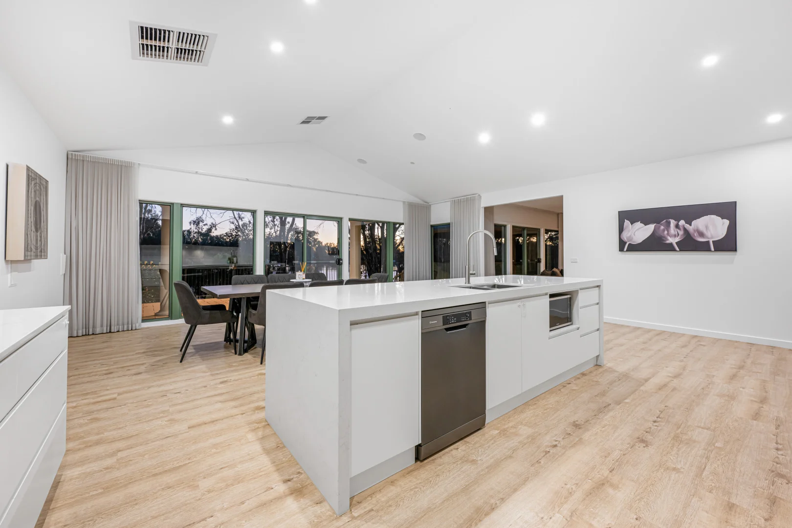 Additional image 7 of 102 Hendy Road, Buronga NSW 2739