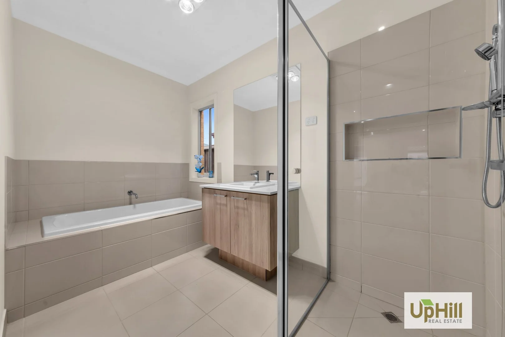 Additional image 18 of 71 Moxham Drive, Clyde North VIC 3978