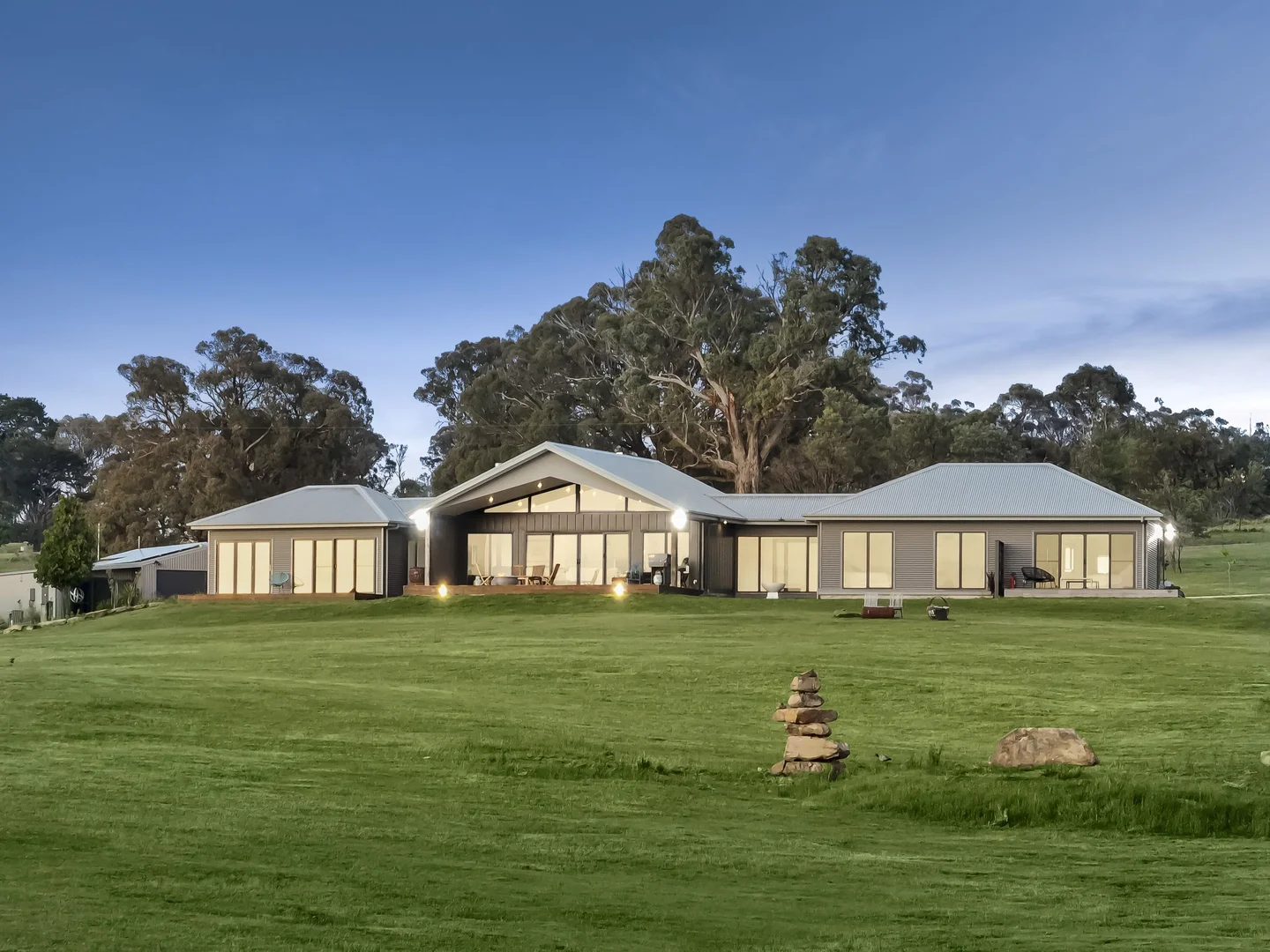 114 Ambrose Drive, Tolmie VIC 3723