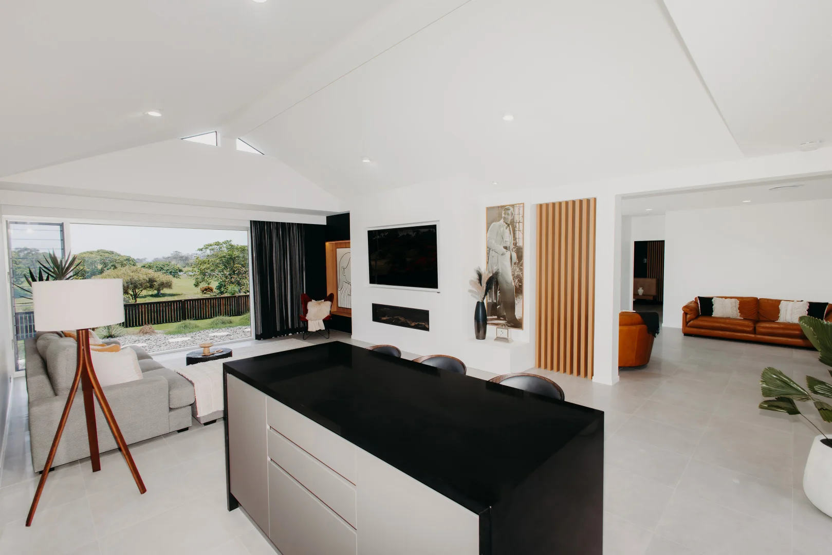 Additional image 7 of 238 Barolin Esplanade, Coral Cove QLD 4670