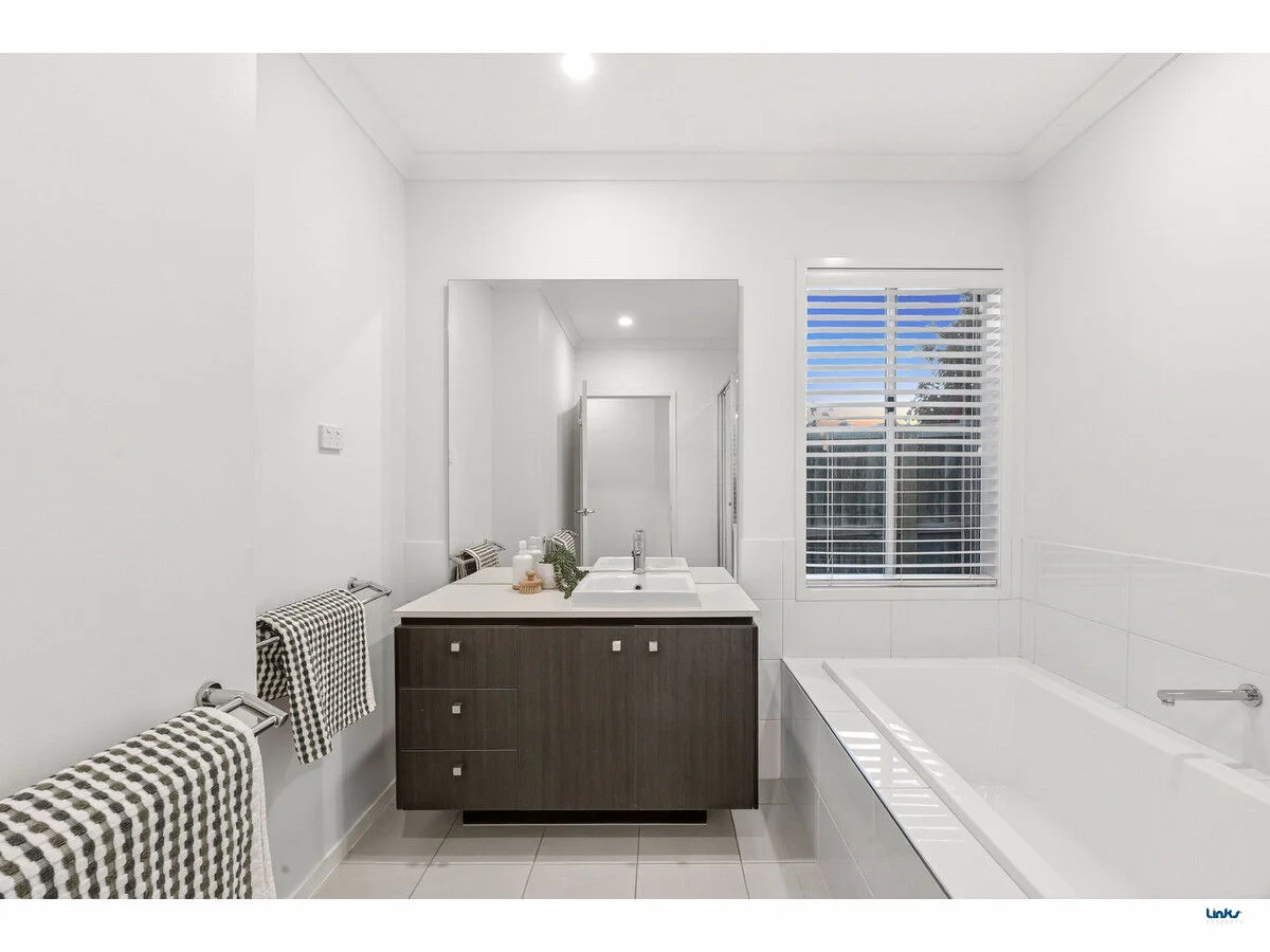 Additional image 17 of 2 Wave Crescent, Torquay VIC 3228