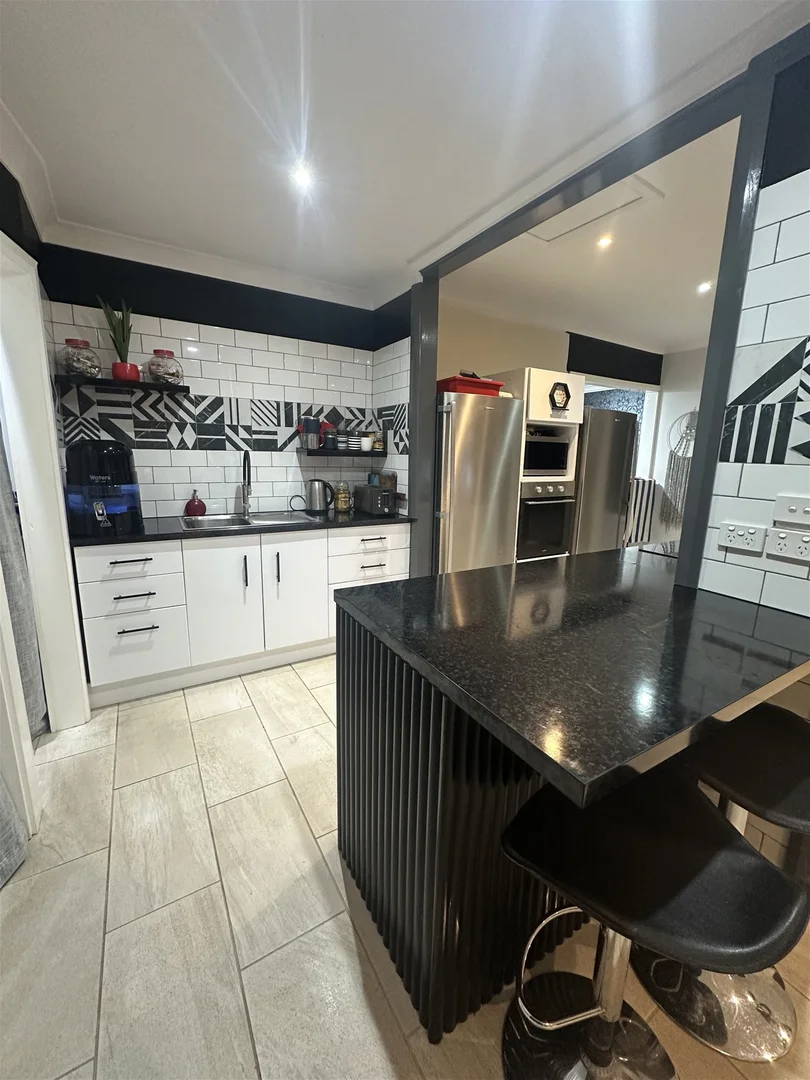 Additional image 14 of 18 Loftus Street, Temora NSW 2666