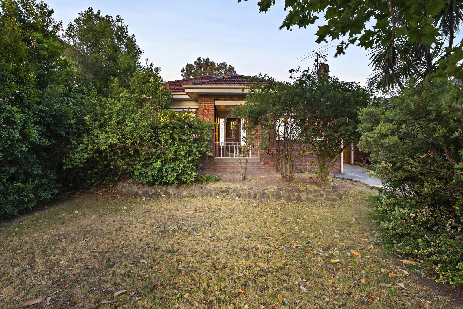 34 McArthur Road, Ivanhoe East VIC 3079