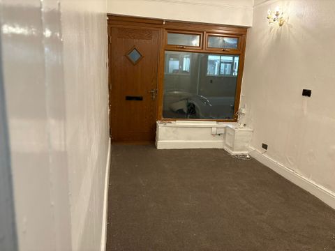 Manchester Road, Sheffield S36