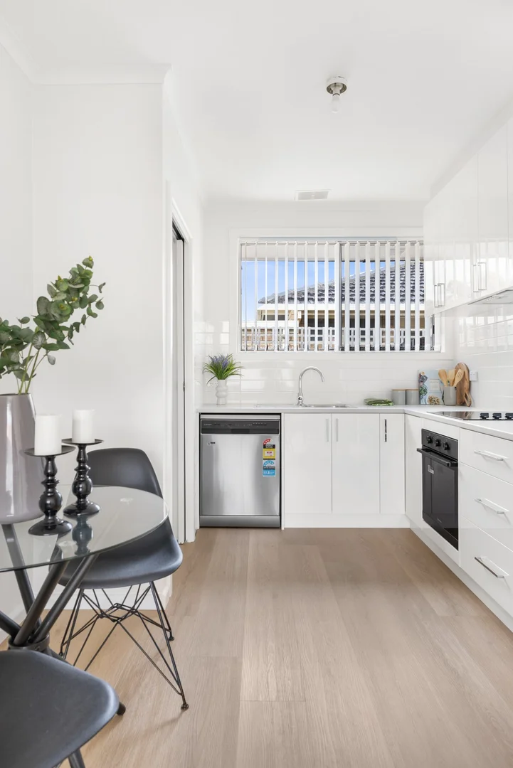 Additional image 5 of 2/96 Saltley Street, South Kingsville VIC 3015