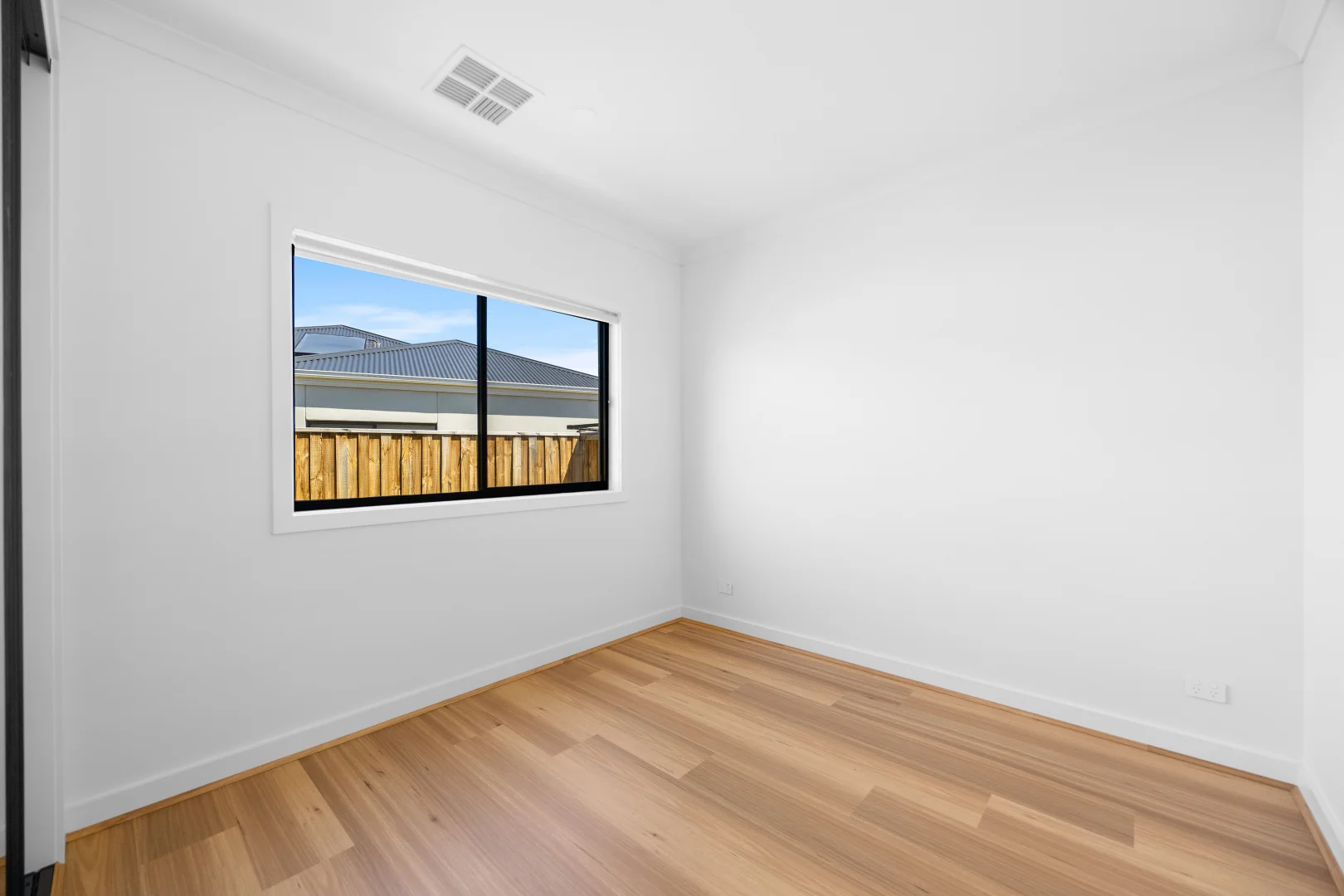 Additional image 2 of 9 Nankeen Grove, Deanside VIC 3336