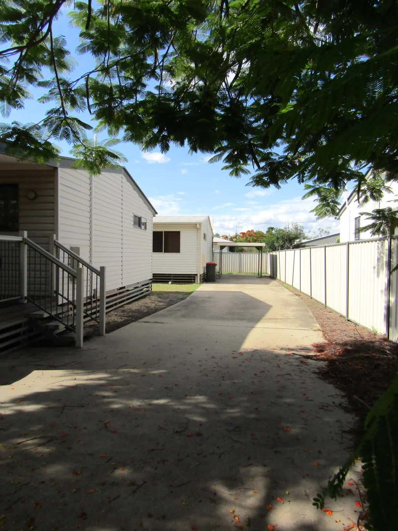 Additional image 32 of 8A 8B Boonery Street, Blackwater QLD 4717